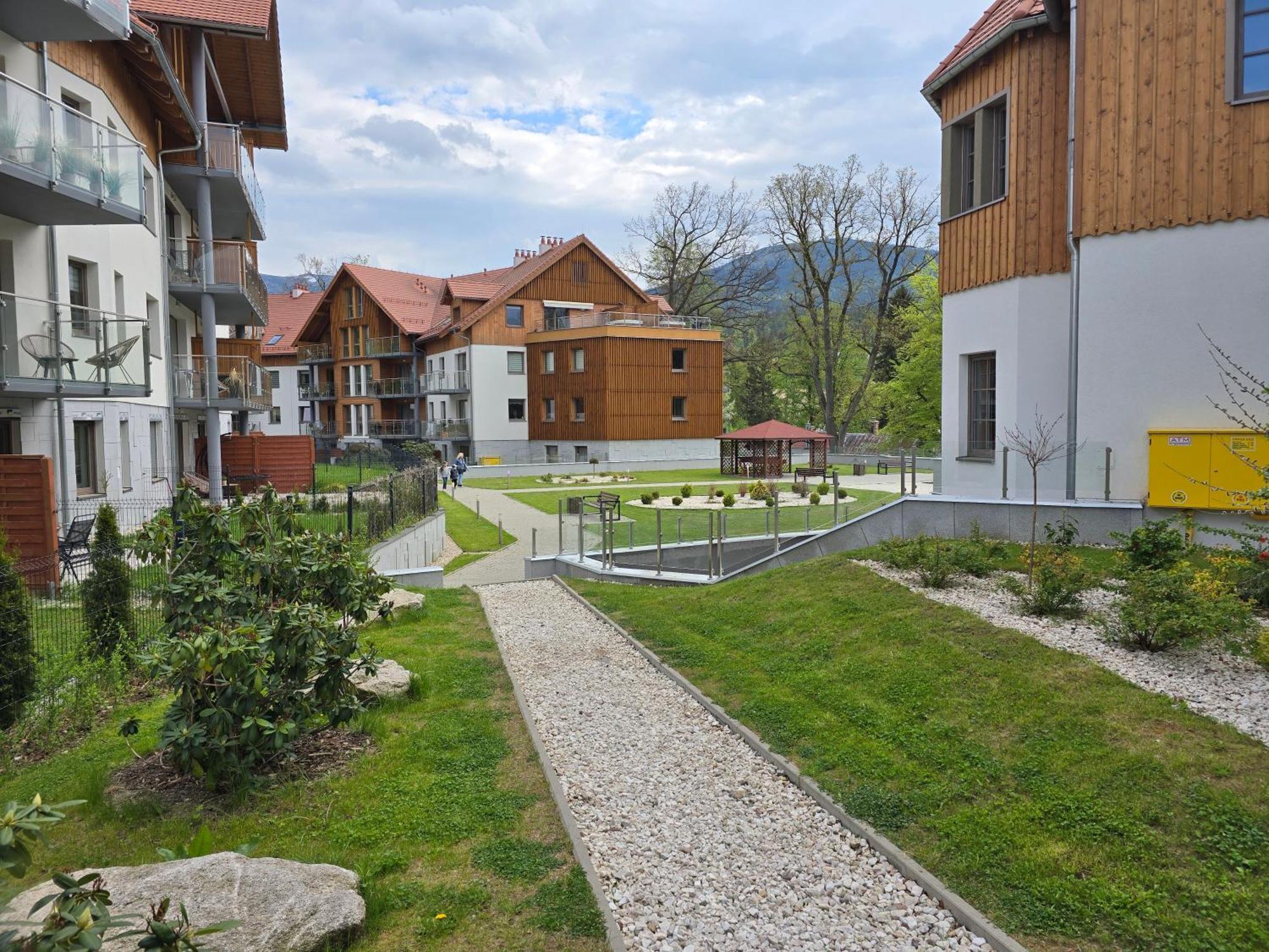 Apartament Stone Hill Z Basenem I Widokiem Na Gory Szklarska Poreba Luaran gambar